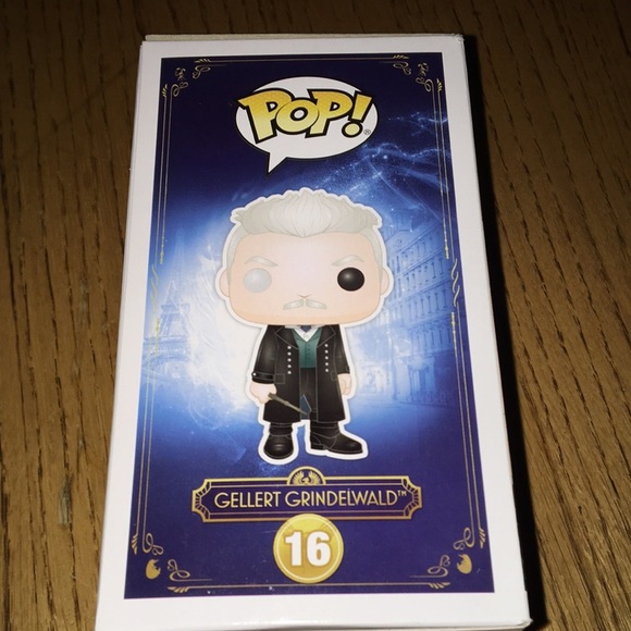 New IOB POP #16 Gellert Grindelwald Vinyl Figurine - Picture 5 of 7